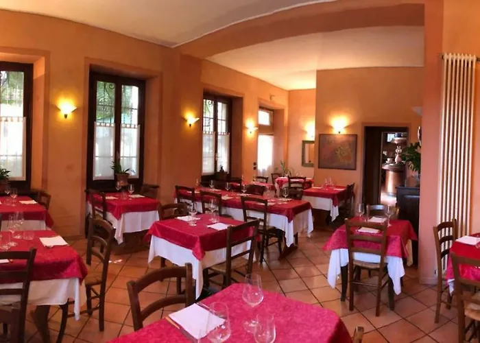 Dei Tigli בית הארחה 3*